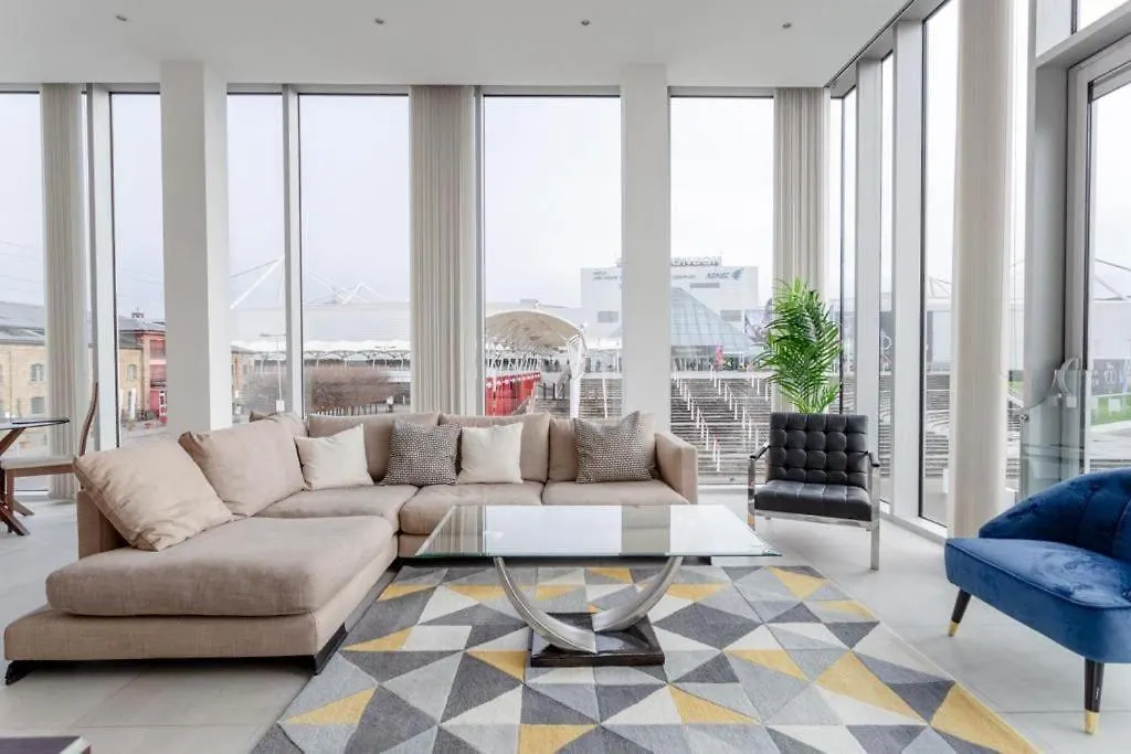 Luxury 1Bed In Converted Warehouse Next To London Excel Apartment United Kingdom